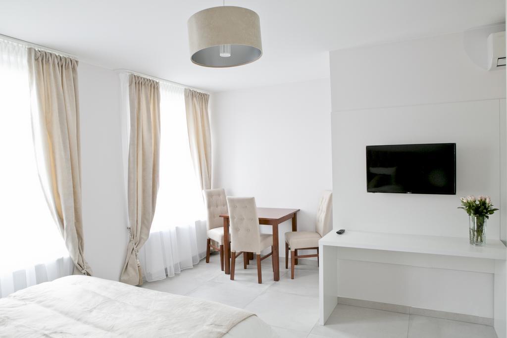 Elegant City Center Apartment 7A คราคูฟ ภายนอก รูปภาพ